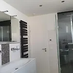 Apartmán Phoenixsee - Mit Kueche, Bad Und Dachterrasse
