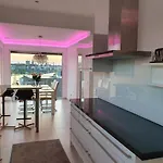 Phoenixsee - Mit Kueche, Bad Und Dachterrasse Apartmán *