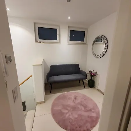 Appartement Phoenixsee - Gaesteraeume Mit Dachterrasse