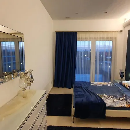 Appartamento Phoenixsee - Mit Kueche, Bad Und Dachterrasse
