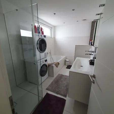 Appartement Phoenixsee - Gaesteraeume Mit Dachterrasse *