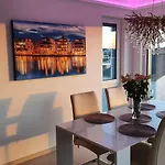 Phönixsee - Mit Küche, Bad Und Dachterrasse