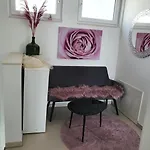Apartmán Phoenixsee - Mit Kueche, Bad Und Dachterrasse