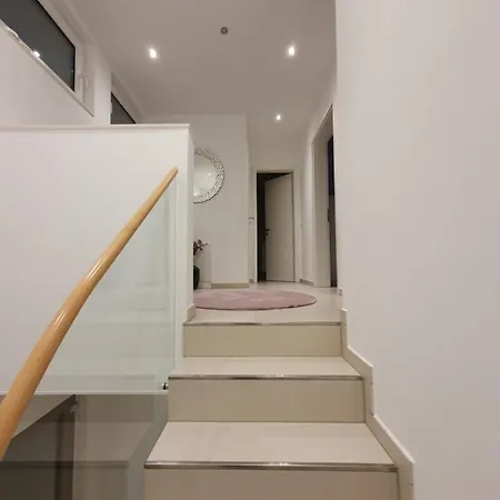 Phoenixsee - Gaesteraeume Mit Dachterrasse *