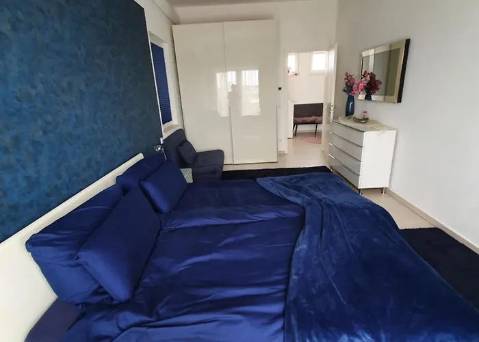 Phoenixsee - Mit Kueche, Bad Und Dachterrasse Lejlighed *